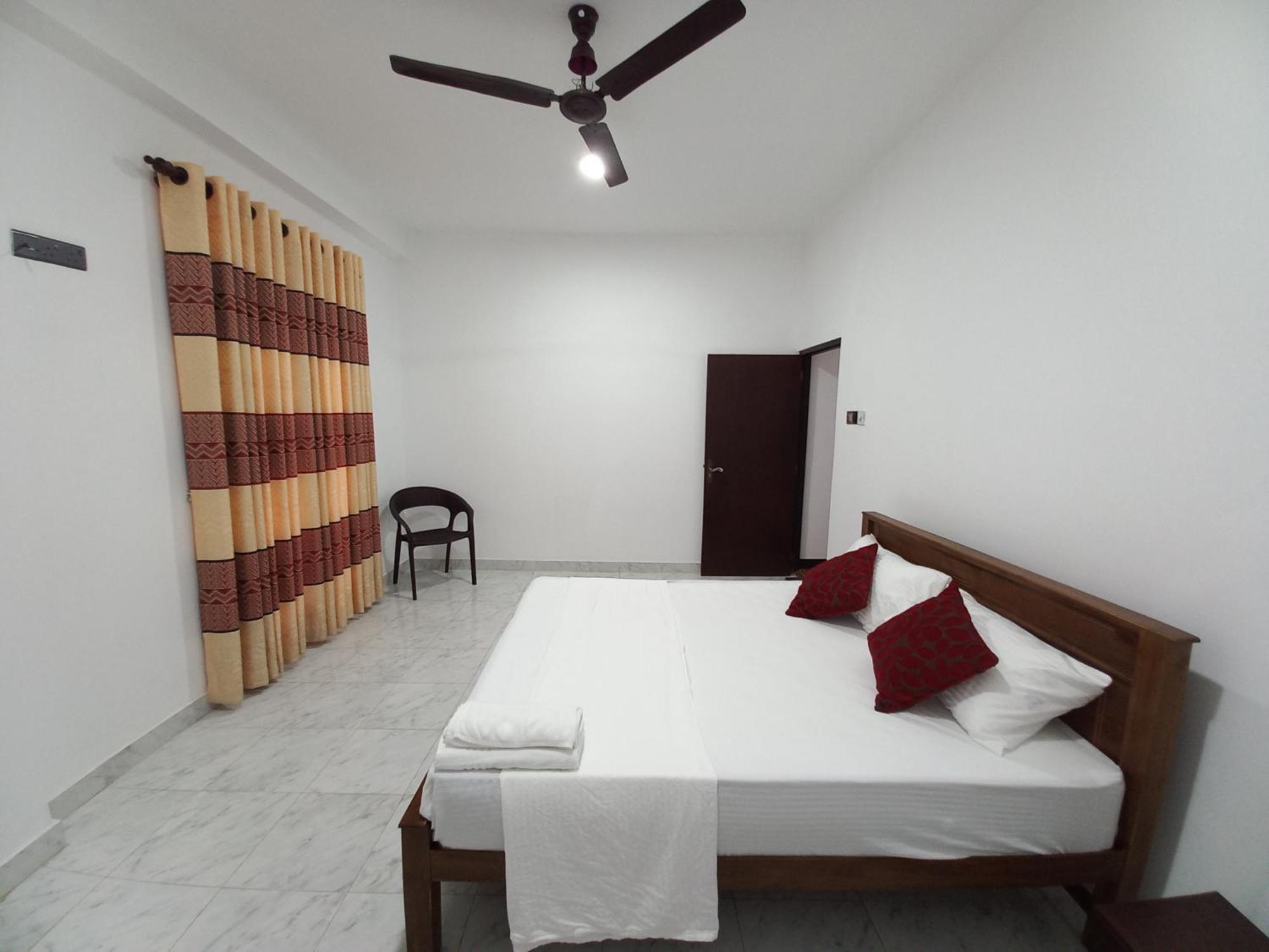 Airport Pearl Garden Transit Hotel Katunayake Exterior photo